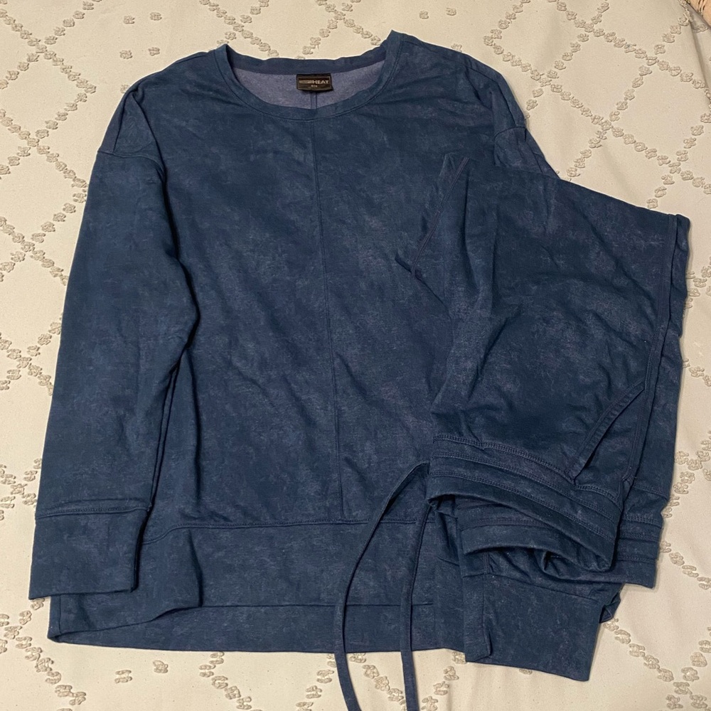32 Degrees teal lounge drawstring pants and long sleeve shirt set